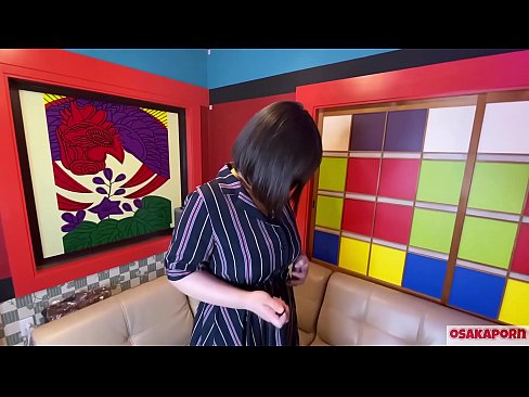 ❤️ جاپاني پياري وڏي سيني سان گڏ جنسي رانديڪن سان مشت زني ڪري ٿي ۽ هڪ orgasm آهي. هوءَ هڪ انٽرويو ۾ پنهنجي ڀوائتي تجربي بابت ڳالهائي ٿي. وڏيون چوڙيون ۽ وارن واري بلت زور سان روئي رهي آهي. اوساڪاپورن سپر جنسي تي sd.safehaus.top